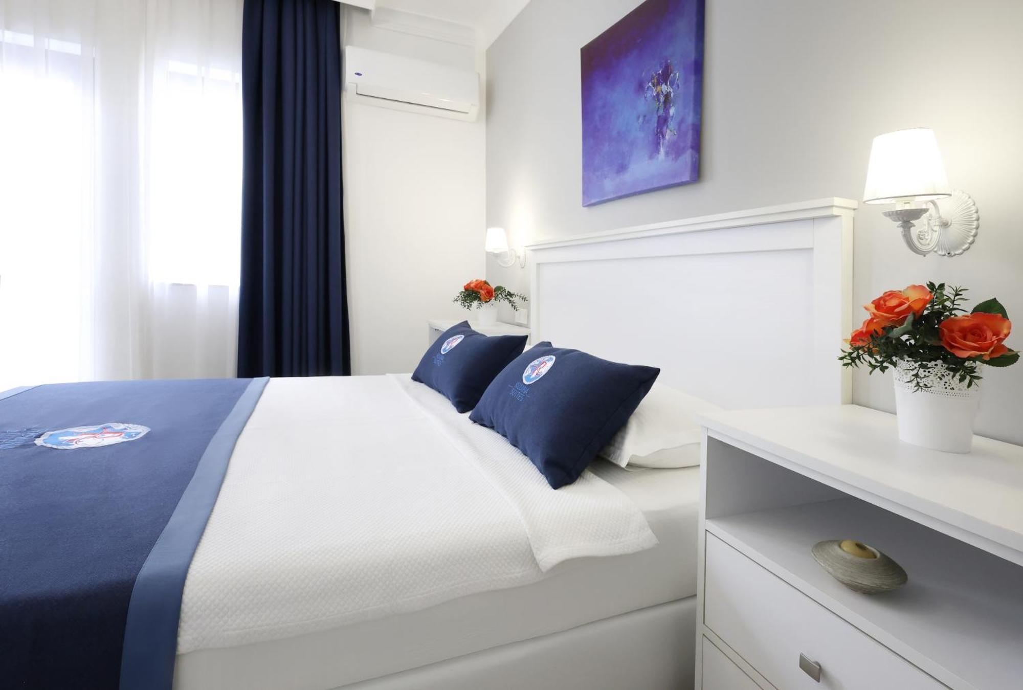 Rodina Suites Hotel Кушадасъ Екстериор снимка