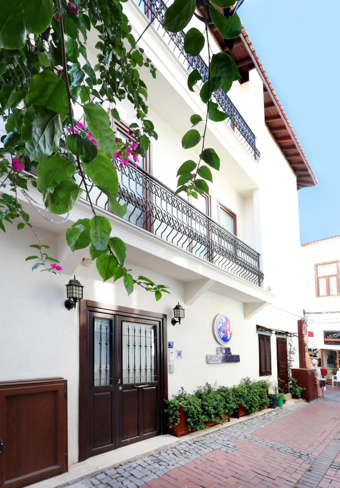Rodina Suites Hotel Кушадасъ Екстериор снимка
